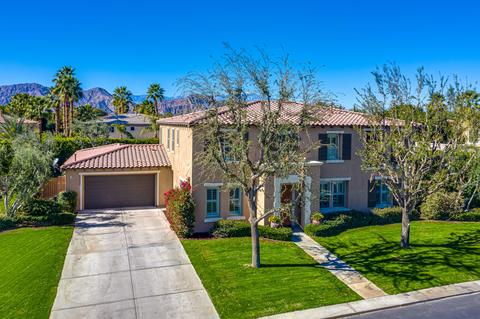 48699 Pear St, Indio, CA 92201 photo 2