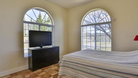 8935 Bluff St, Banning, CA 92220 photo 16