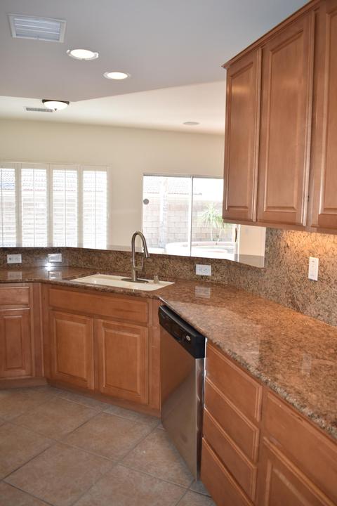 83053 Exeter Ct, Thermal, CA 92274 photo 11