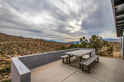 8008 Webb Trl, Yucca Valley, CA 92284 photo 23