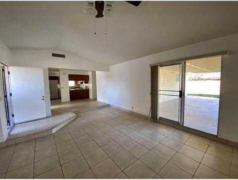 481 Downs Ct, Blythe, CA 92225 photo 2