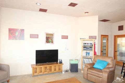 57924 Sunny Sands Dr, Yucca Valley, CA 92284 photo 12