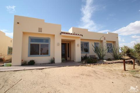 57924 Sunny Sands Dr, Yucca Valley, CA 92284 photo 1