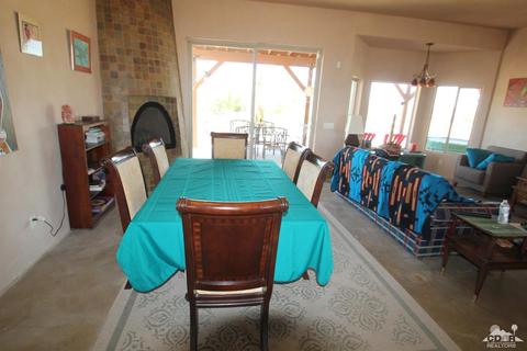 57924 Sunny Sands Dr, Yucca Valley, CA 92284 photo 5