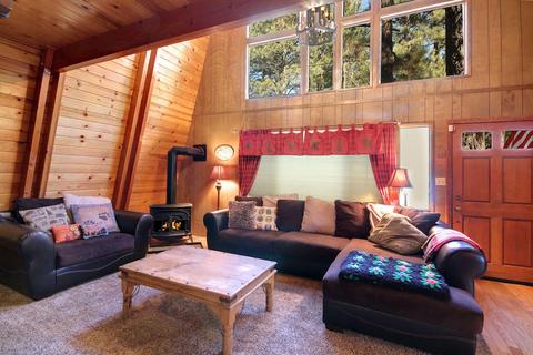 933 Nana Ave, Big Bear City, CA 92314 photo 7