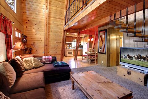 933 Nana Ave, Big Bear City, CA 92314 photo 9
