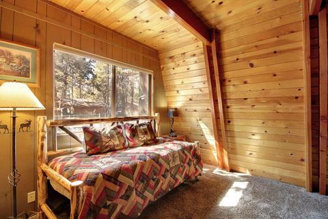 933 Nana Ave, Big Bear City, CA 92314 photo 29