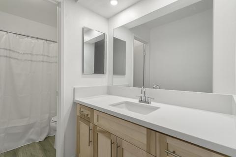 1710 Express Cir, Colton, CA 92324 photo 11
