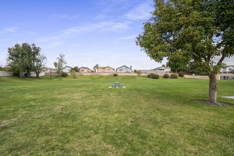 1710 Express Cir, Colton, CA 92324 photo 18