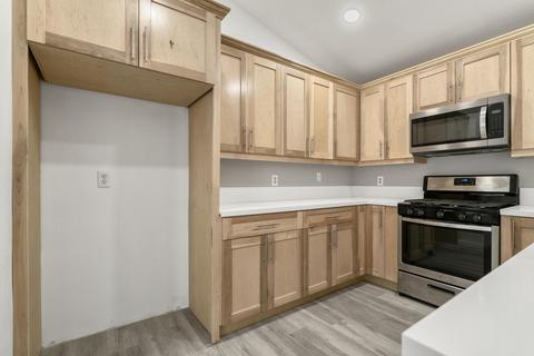 1710 Express Cir, Colton, CA 92324 photo 8