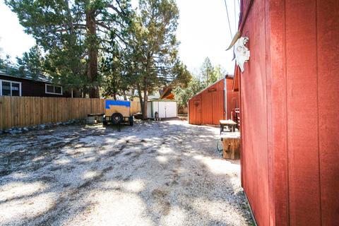 130 Maple Ln, Sugarloaf, CA 92386 photo 23