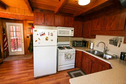 130 Maple Ln, Sugarloaf, CA 92386 photo 11