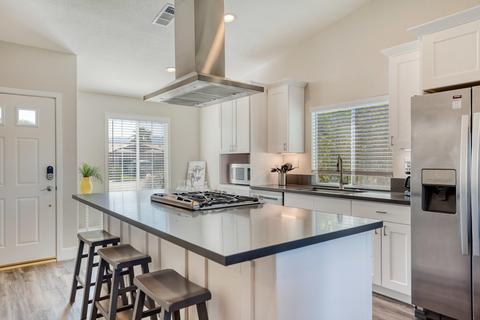 82380 Grant Dr, Indio, CA 92201 photo 3