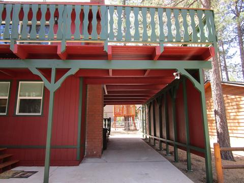 906 Mountain Ln, Big Bear City, CA 92314 photo 5