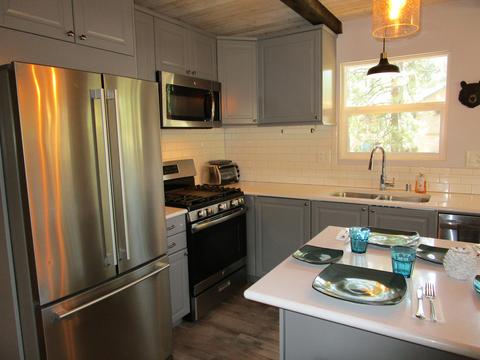 906 Mountain Ln, Big Bear City, CA 92314 photo 26