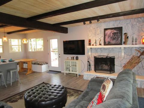 906 Mountain Ln, Big Bear City, CA 92314 photo 23
