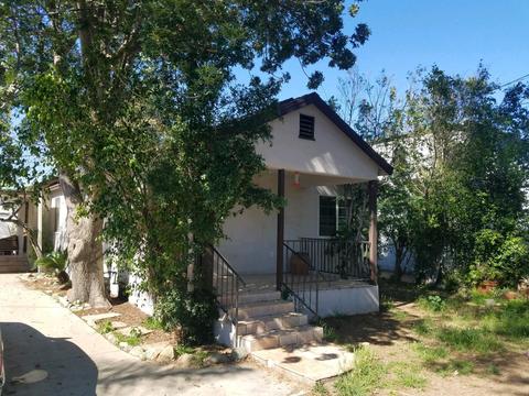 16762 Barbee St, Fontana, CA 92336 photo 2