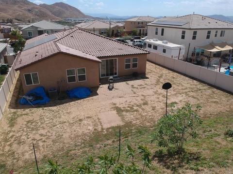 20944 Iron Rail Dr, Riverside, CA 92507 photo 12