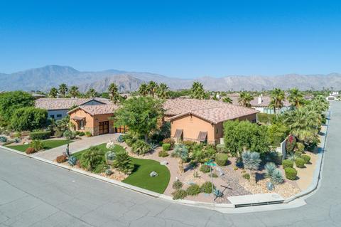 49121 Constitution Dr, Indio, CA 92201 photo 3