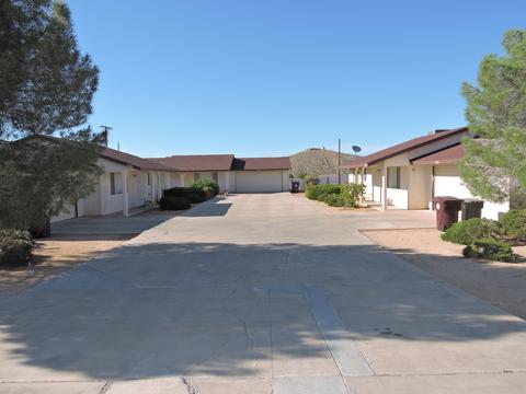 57740 Ivanhoe Dr, Yucca Valley, CA 92284 photo 1