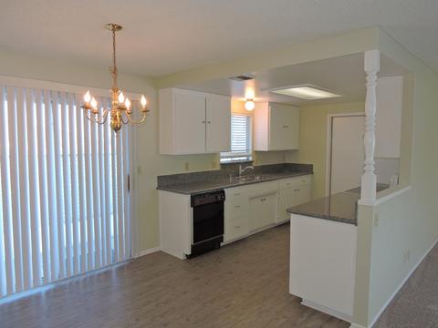 57740 Ivanhoe Dr, Yucca Valley, CA 92284 photo 11
