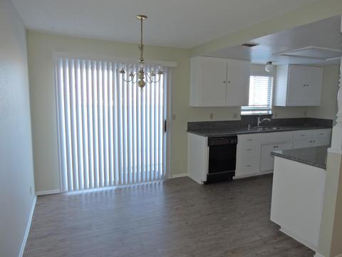 57740 Ivanhoe Dr, Yucca Valley, CA 92284 photo 14