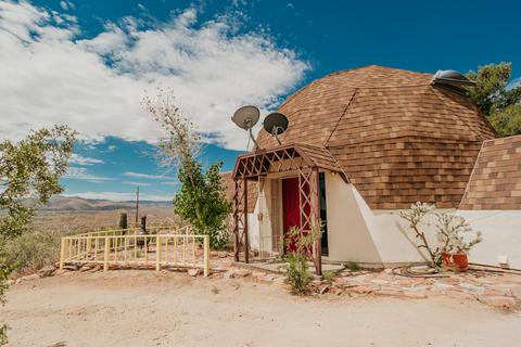 59838 Sun Oro Rd, Yucca Valley, CA 92284 photo 2