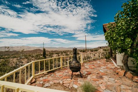 59838 Sun Oro Rd, Yucca Valley, CA 92284 photo 3