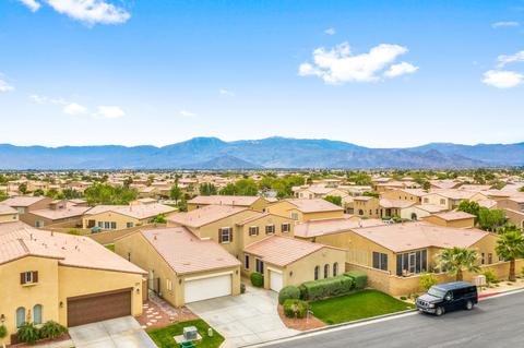 82761 Mount Riley Dr, Indio, CA 92203 photo 3