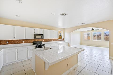 82761 Mount Riley Dr, Indio, CA 92203 photo 13