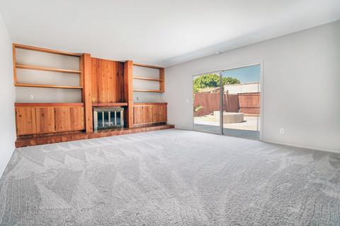44841 Windsor Dr, Indio, CA 92201 photo 2