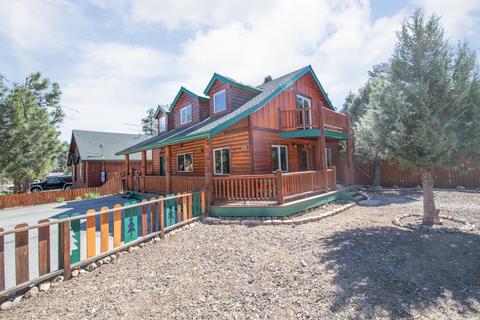 998 Ash Ln, Big Bear City, CA 92314 photo 4