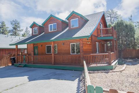 998 Ash Ln, Big Bear City, CA 92314 photo 3