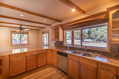 998 Ash Ln, Big Bear City, CA 92314 photo 11
