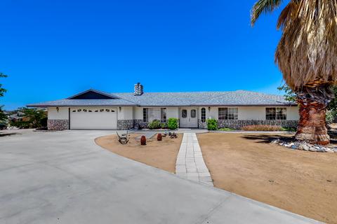 7341 Chippewa Trl, Yucca Valley, CA 92284 photo 1