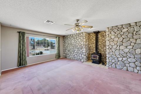 7341 Chippewa Trl, Yucca Valley, CA 92284 photo 2