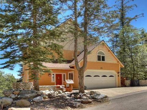 649 Sutter Ln, Lake Arrowhead, CA 92352 photo 1