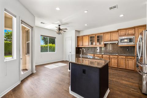 48900 Pear St, Indio, CA 92201 photo 2