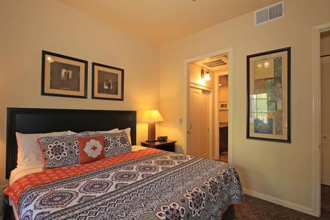 48569 Classic, La Quinta, CA 92253 photo 2