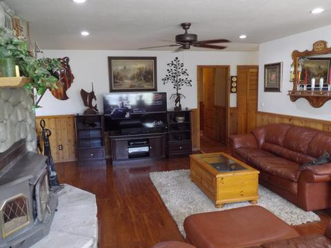328 Oriole Dr, Big Bear Lake, CA 92315 photo 10