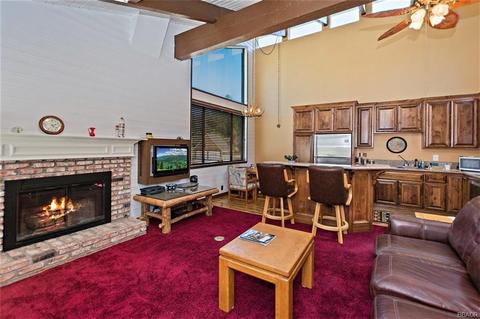 42537 Moonridge Rd, Big Bear Lake, CA 92315 photo 2