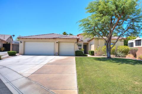 83067 Hillcrest Ct, Indio, CA 92203 photo 2