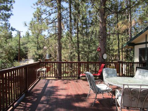 712 Sunset Ln, Sugarloaf, CA 92386 photo 4