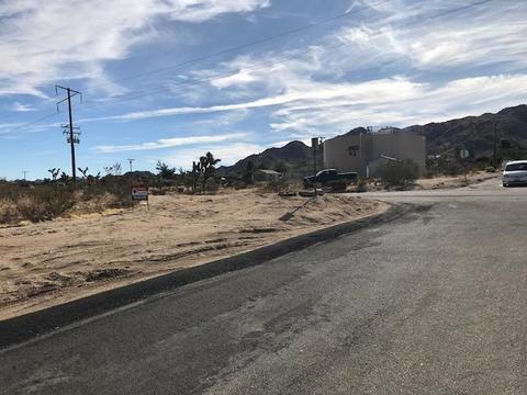 7282 Olympic Rd, Joshua Tree, CA 92252 photo 3