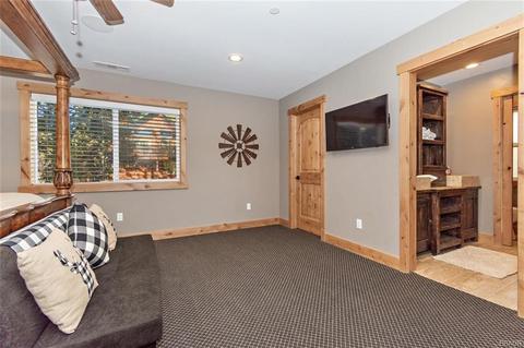 42736 Sonoma Dr, Big Bear Lake, CA 92315 photo 23