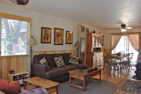 468 Vista Ave, Sugarloaf, CA 92386 photo 4