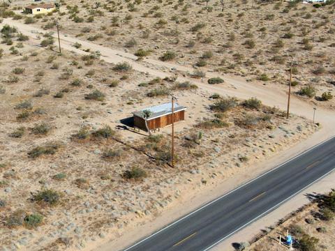 335 Landers Ln, Landers, CA 92285 photo 7