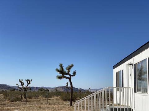 335 Landers Ln, Landers, CA 92285 photo 3
