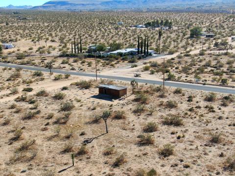 335 Landers Ln, Landers, CA 92285 photo 6