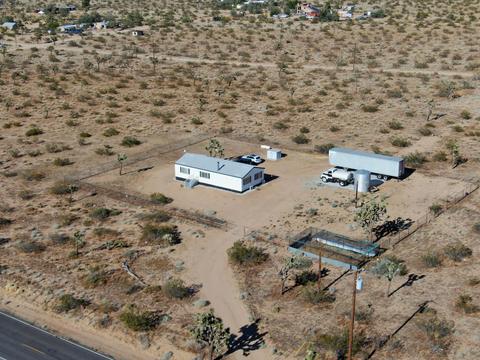335 Landers Ln, Landers, CA 92285 photo 23